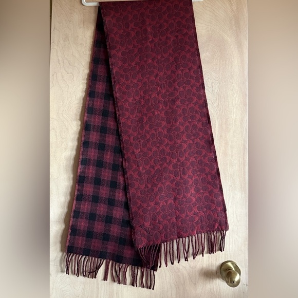 Coach Reversible Signature Plaid Wool Scarf Rich Burgundy Black OS - Picture 3 of 9